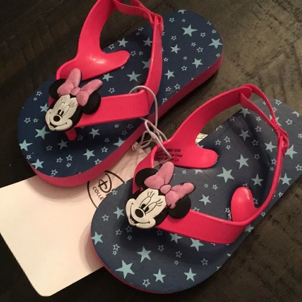 New Disney Minnie Mouse sandals